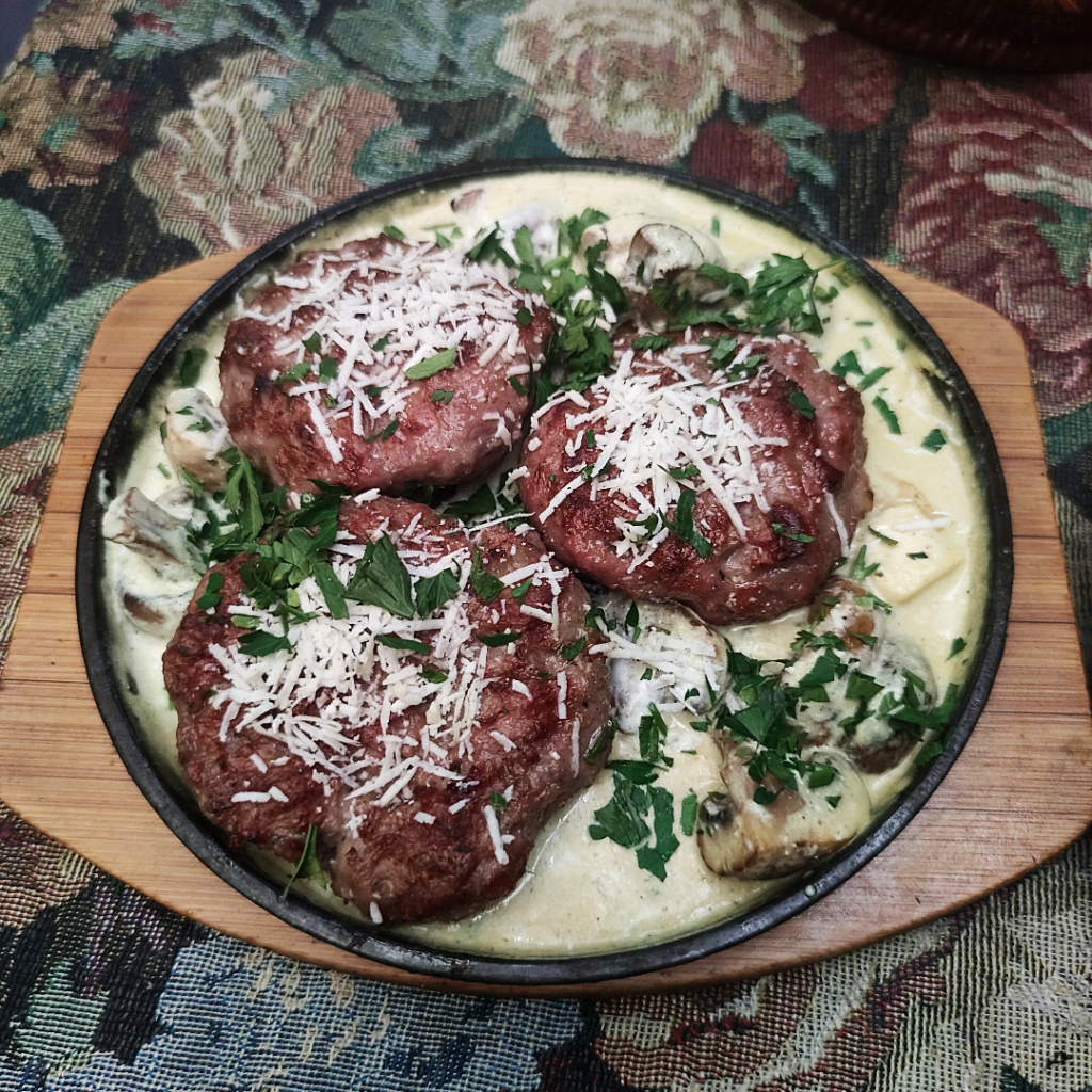 Kosova Meatballs